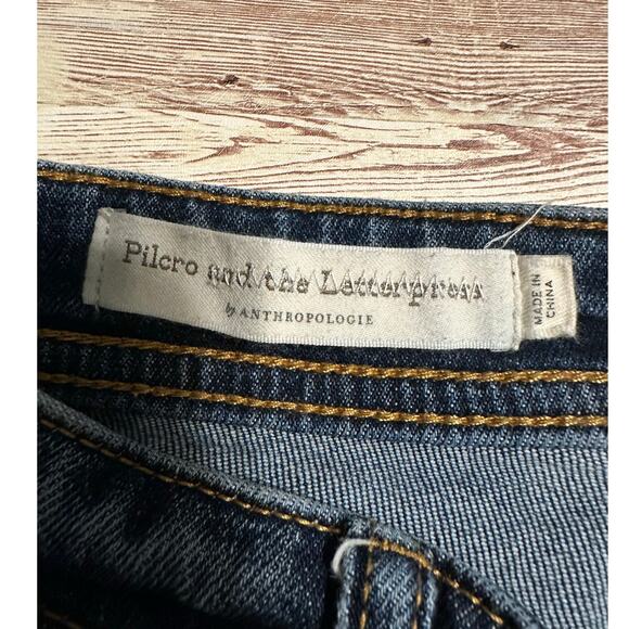 Pilcro and the Letterpress Anthropologie Jeans SZ 28 Slim Straight Embroidered - Picture 5 of 9